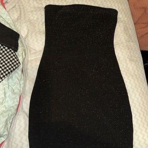 Adorable black strapless sparkly black dress size xs